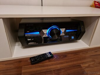 Sony shake33 - 5