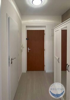 Pronájem zrekonstruovaného bytu 1+kk 26 m², Praha 10 - Vršov - 5