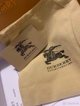 Burberry pásek - 5