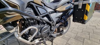 BMW 700gs - 5