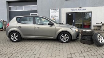 Kia Cee´d, 1.4CVVT / 2X SADA ALU KOL /RV 2/2011 - 5