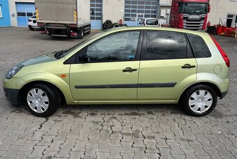 Ford Fiesta - 5