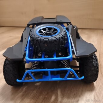 RC model Ghost short truck RC 93657 RTR 1:18 - 5