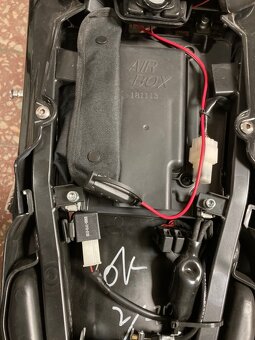 FB. Mondial 300i hps - 5