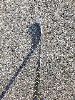 Hokejky CCM Tacks AS-V, Ribcor 7, 8 Pro. Prava strana R - 5