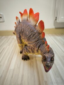 Sada plastových dinosaurů - 5