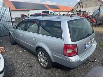 Passat b5,5 2,5tdi 110kw AKL N.D. - 5