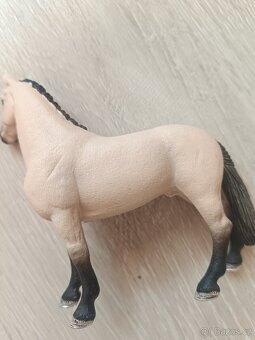 Figurka Schleich Valach hannoverský 13928 - 5