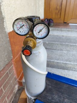 Prodám co2 svářečku EINHELL BT-GW 190 D + bomba a drát. - 5
