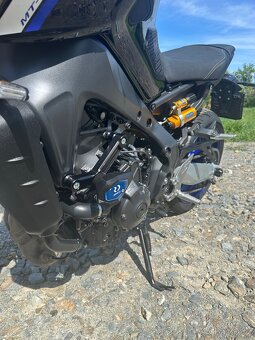 YAMAHA MT-09SP - 5
