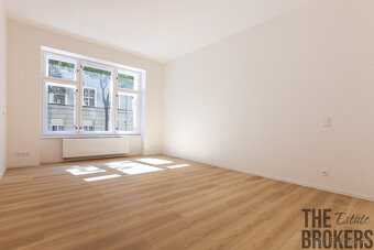 Prodej bytu 3+KK, 105 m² – Pernerova, Karlín - 5
