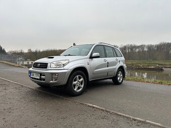 TOYOTA Rav4 2.0 D4D 4x4 Zachovalá - 5