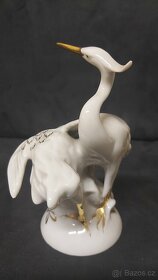 porcelánová soška značená volavka - 5