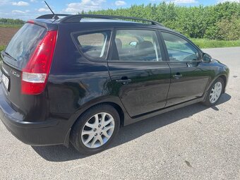 Hyundai i30 CV 1,6i - 5