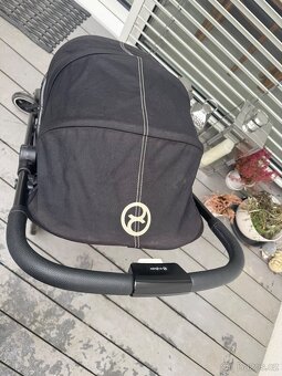 Kocarek Cybex Eezy S2+ - 5