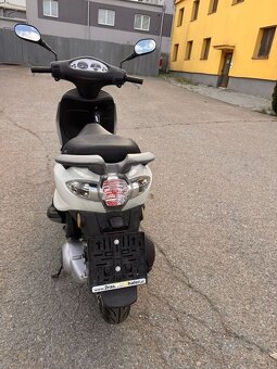 2012 PIAGGIO 125 FLY, naj. 4000 km, po servisu - 5