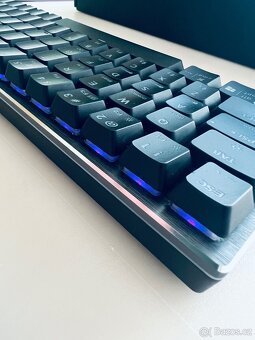 Herní klávesnice Cooler Master SK622 - bezdrátová - 5