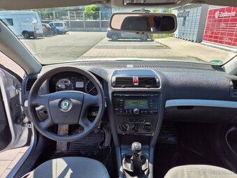 Škoda Octavia II 1.8 TSI 118kW - 5
