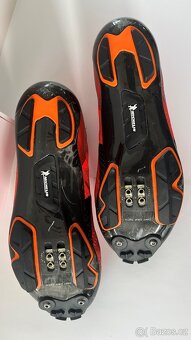 DMT KM1 MTB tretry vel 43 - 5