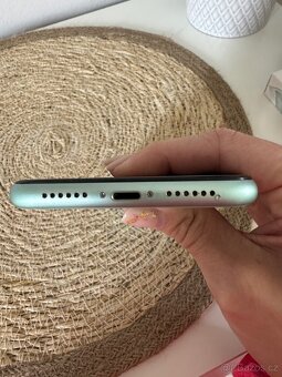 iPhone 11 - 5