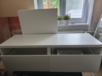Křeslo,komoda,skříňka pod tv - 5