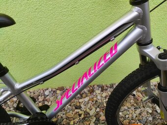 Značkové dětské kolo Specialized 20" (stříbrná) - 5