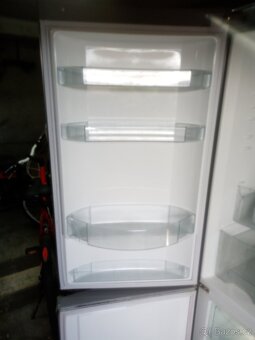 Prodám lednici Gorenje - 5