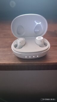 Sluchátka JBL Free ii - 5