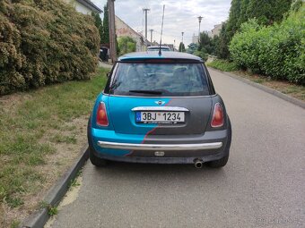 2003 MINI Cooper R50 1.6 85kW - celek na ND - 5