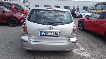 Corolla Verso 2.0 D4D 85 kW - 5