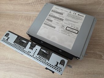 Volvo infotainment (IAM) jednotka + 7" display (ICM) - 5