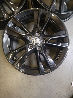 Alu kola 5x100 r16 Škoda - 5