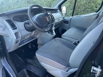Renault Trafic 2.5 dci 150Ps - 5