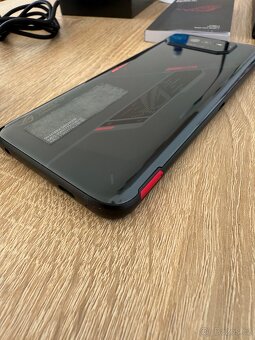 ASUS ROG Phone 6 12 GB | 256 GB Phantom Black - 5