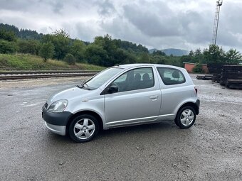 Toyota Yaris 1.0vvti bez koroze - 5