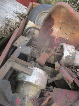 díly traktoru RS 09 - 5