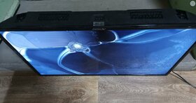 Funkční díly z televize Strong SRT32HA3003 Hyundai DLH32285 - 5