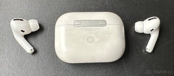 Apple Air Pods Gen 1 - 5
