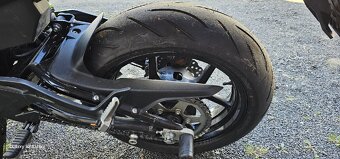 Kawasaki ER6N - 5