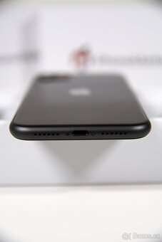 Apple iPhone 11, 64GB, Black - záruka 12 měsíců - 5