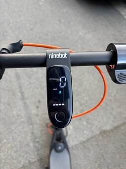 Elektro koloběžka Segway ninebot F40E - 5