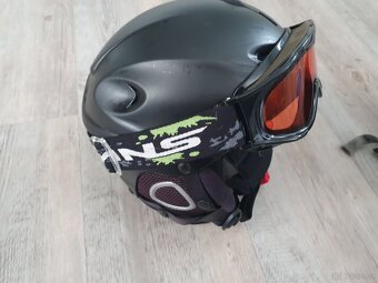LYŽAŘSKÁ HELMA...2KS - 5