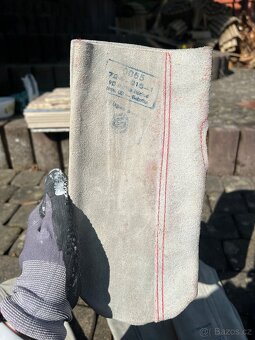 Historické kožené rukavice z ČSR - 5