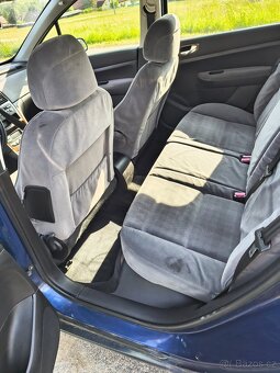 Peugeot 307 1,6i - 5