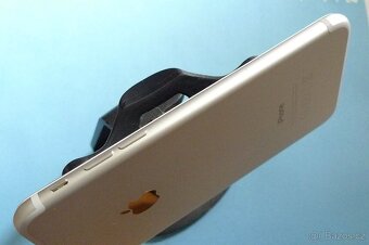 Apple iPhone 7 32 GB Baterie 100% - 5