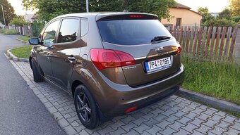 KIA VENGA 1,4 CVVT; 90Ps; najeto pouze 20.600km - 5