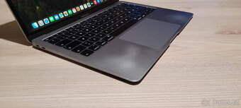 MacBook Air 2019 13" Core-5 1,6GHz, 128GB SSD, 8GB DDR3, 4h - 5