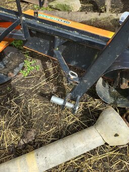 Prodám obracečku a bubnovou sekačku malotraktor - 5