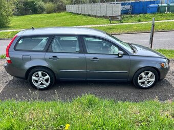 VOLVO V50 T5 2.5 162KW,XENON,VÝHŘEV,KŮŽE,SOUND,TAŽNÉ,MANUAL - 5