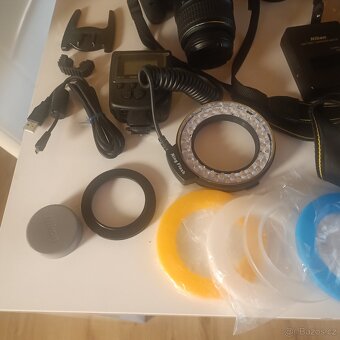 Nikon D5100 s objektivy a příslušenstvím - 5
